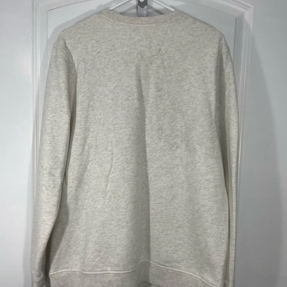 Men's  TekGear Sweater Size Large CB-107